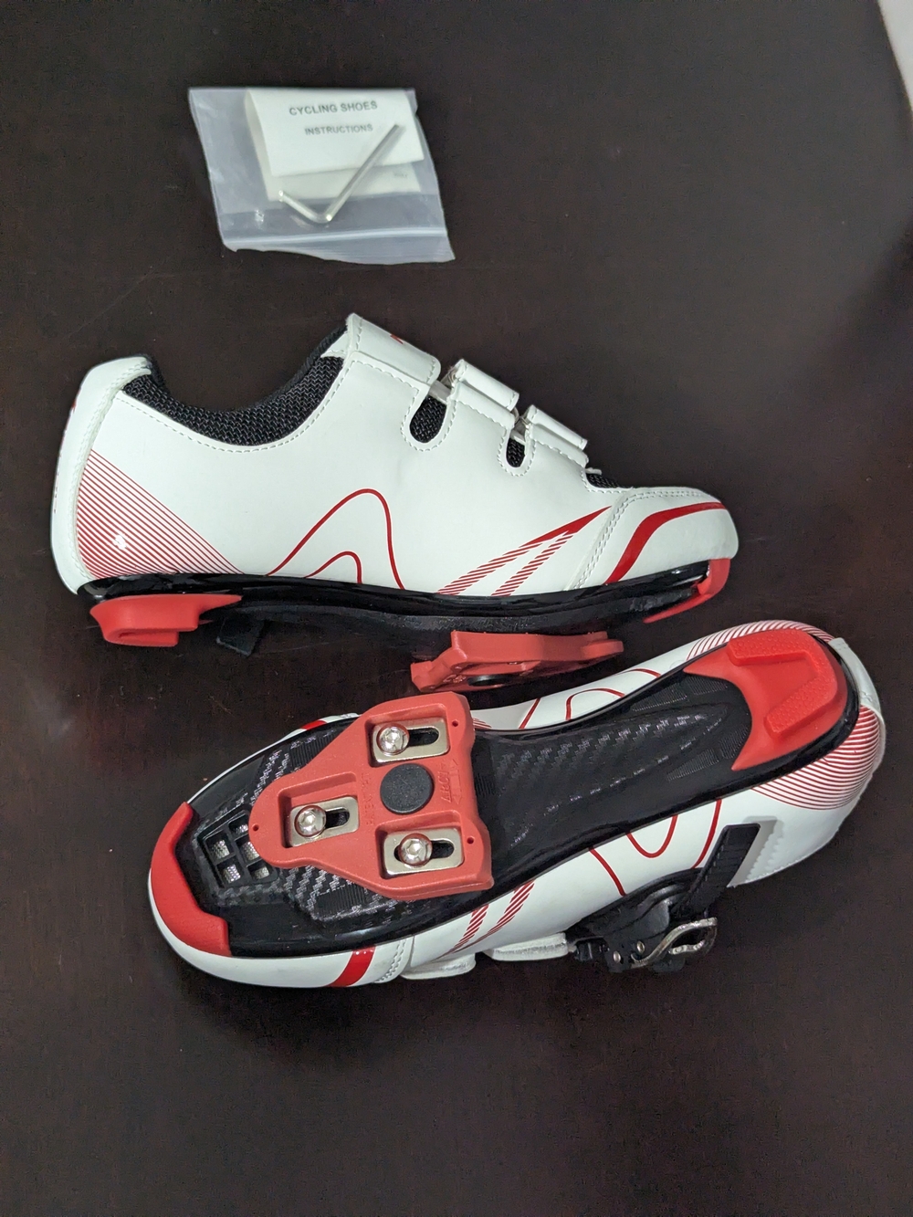 Kescoo White and Black Cycling Shoes with Red Accents- NWOT - Picture 4 of 4